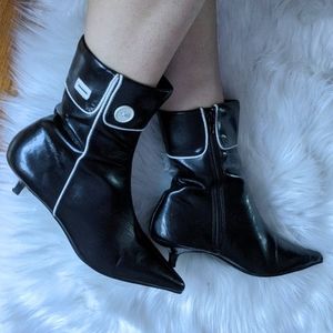 Vintage Pointy Toed Kitten Heeled Booties